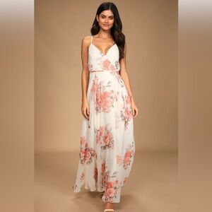 Elegant Floral Cream Maxi Dress